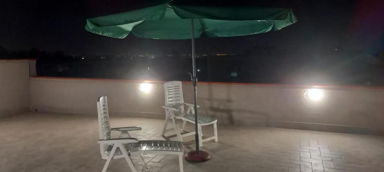 Il Rifugio Degli Artisti Daire Napoli Dış mekan fotoğraf